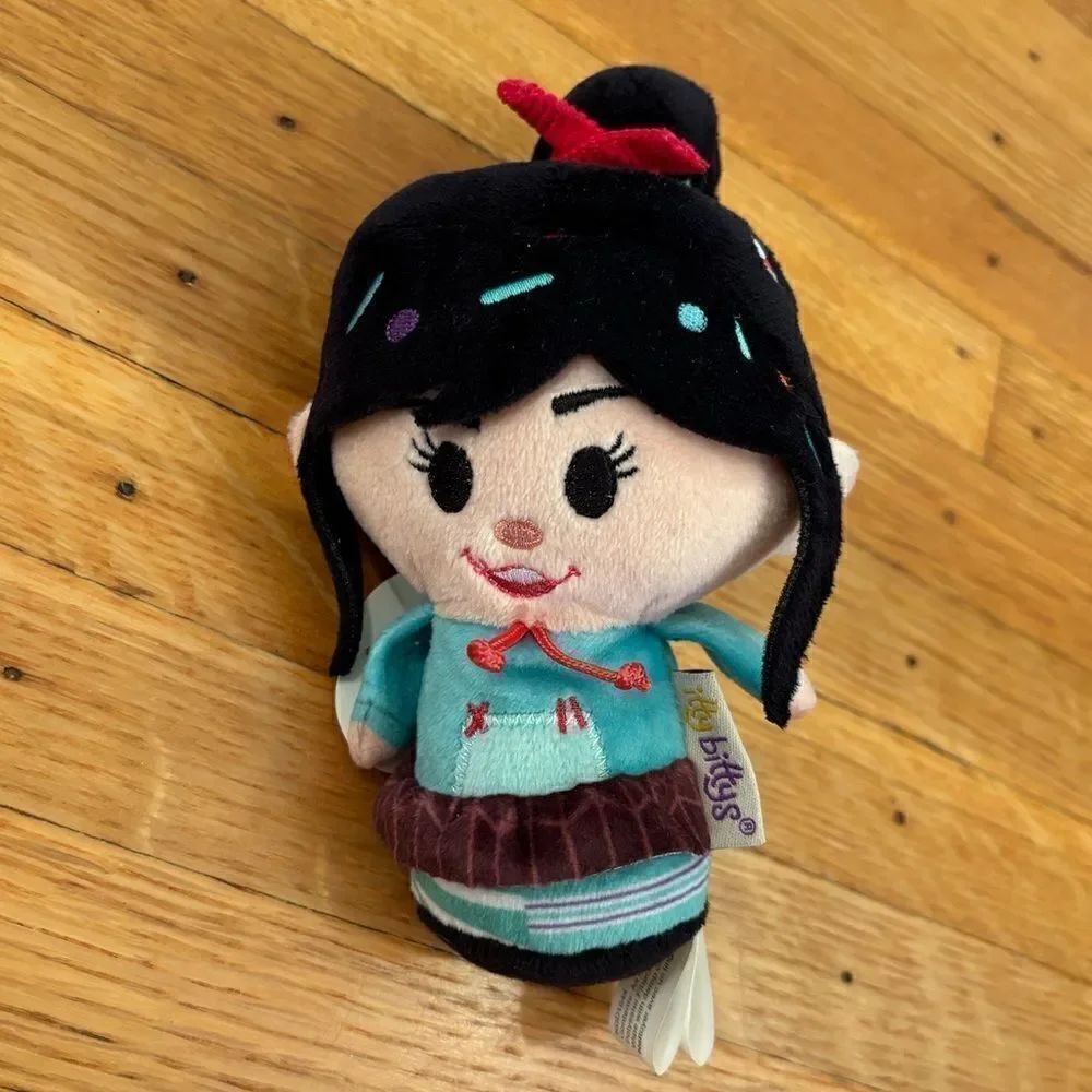Ralph Breaks The Internet Wreck it Ralph Vanellope Limited Edition Itty Bitty